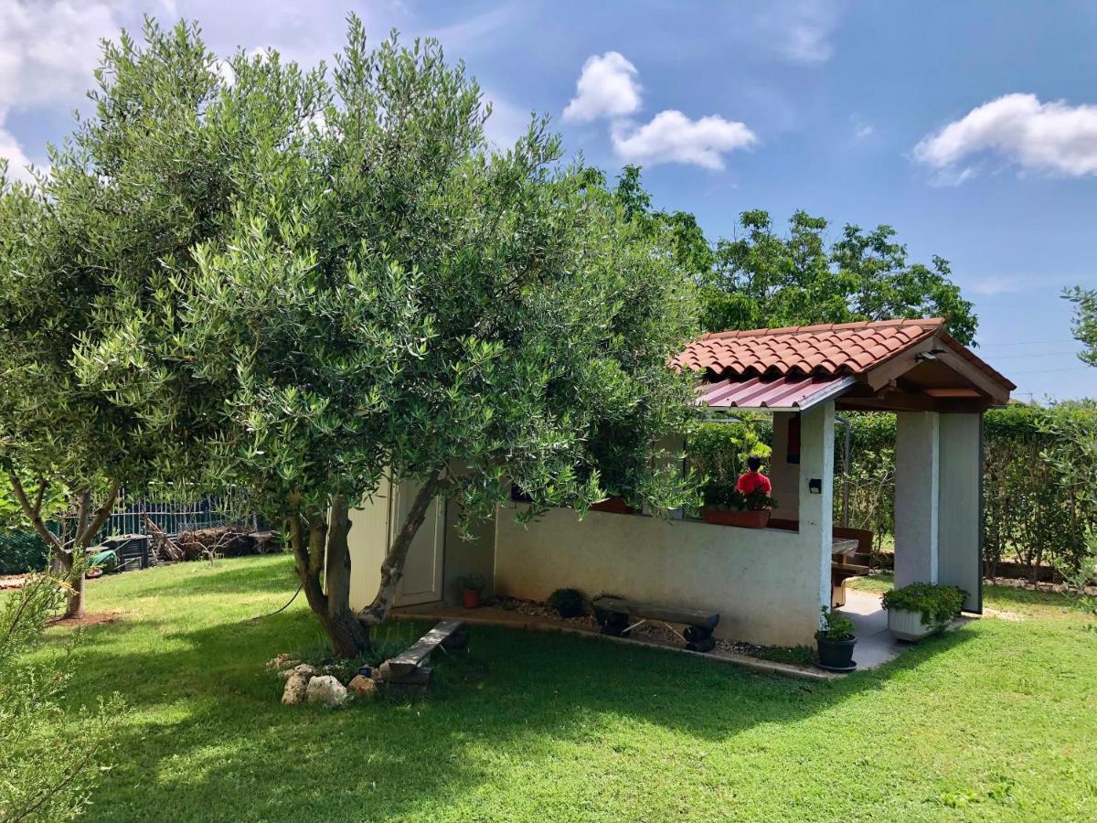 Goldfinch Estate Διαμέρισμα Banjole Εξωτερικό φωτογραφία