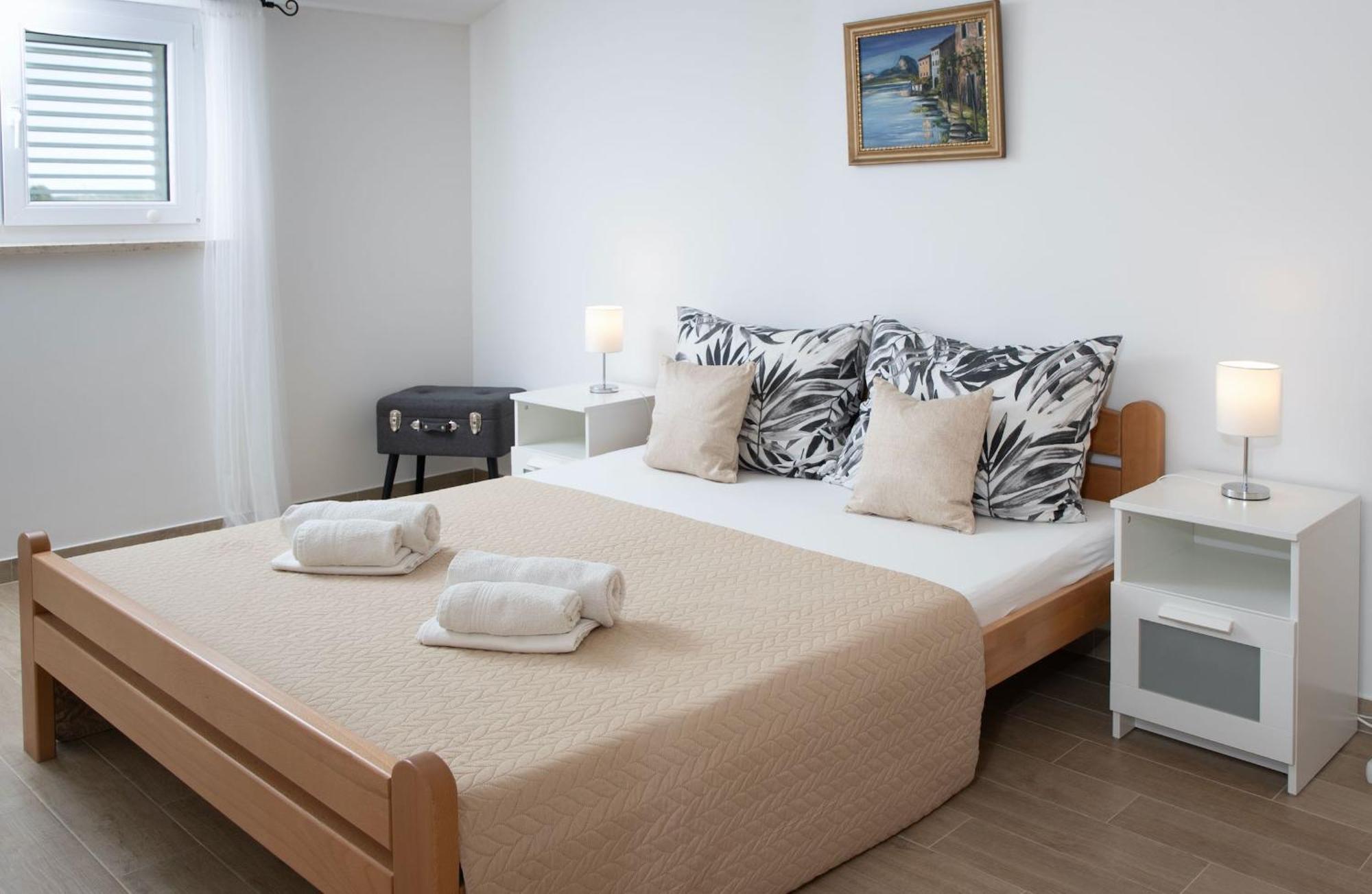 Goldfinch Estate Διαμέρισμα Banjole Δωμάτιο φωτογραφία