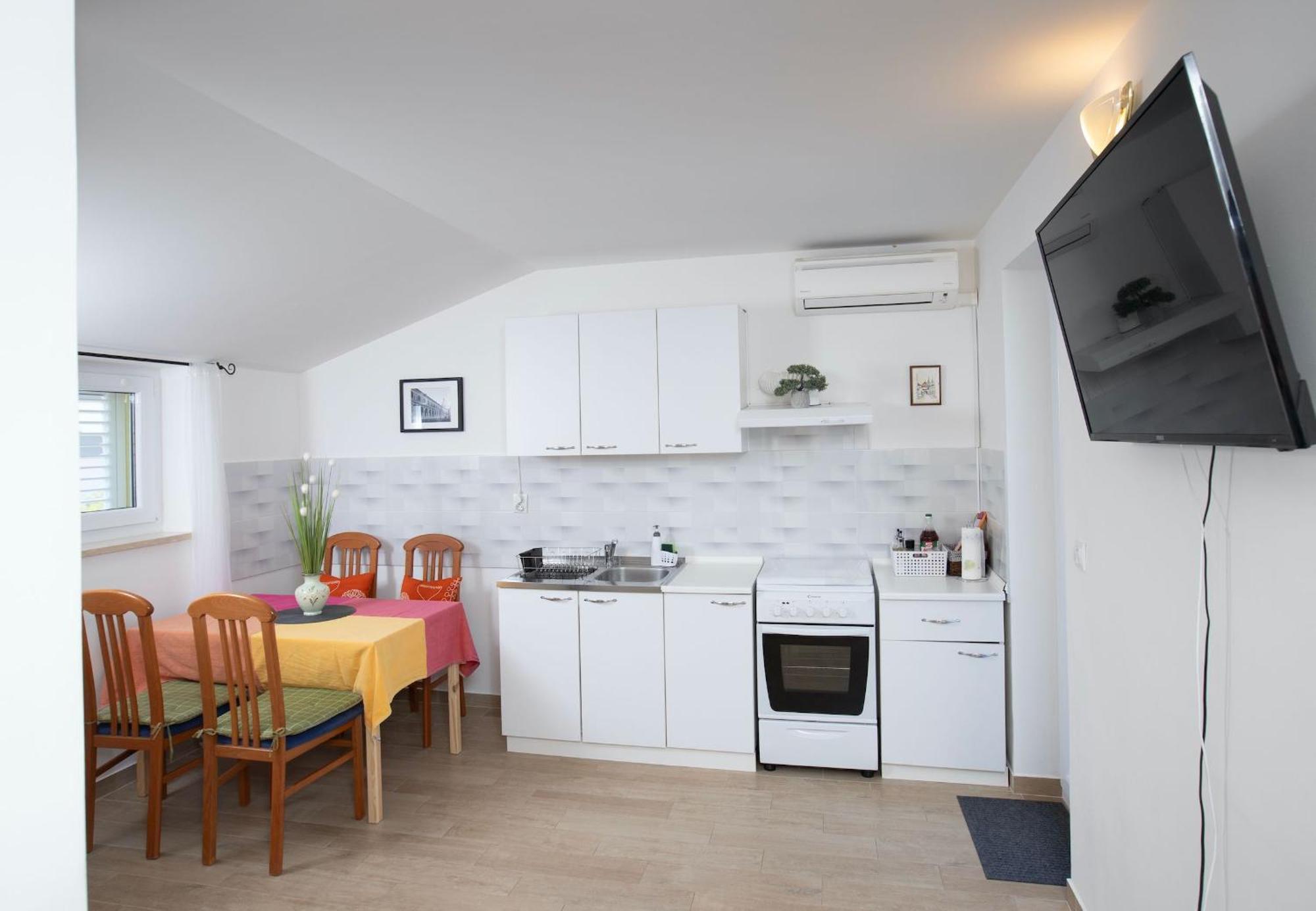 Goldfinch Estate Διαμέρισμα Banjole Δωμάτιο φωτογραφία